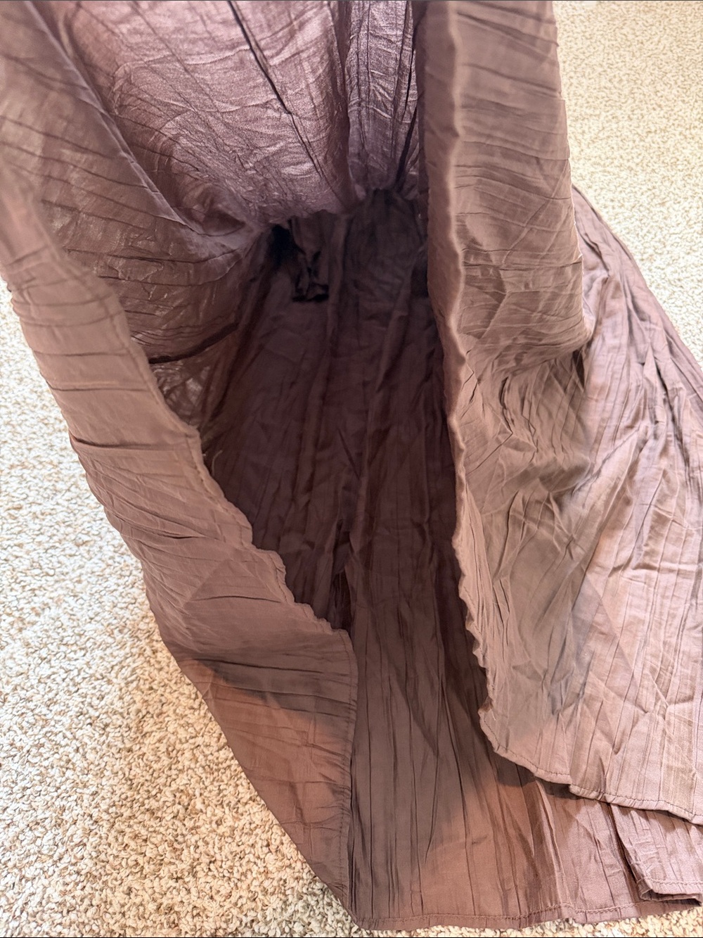 🌿 SHEIN Brown Crinkled Maxi Skirt with Elastic Waist - Picture 3 of 4